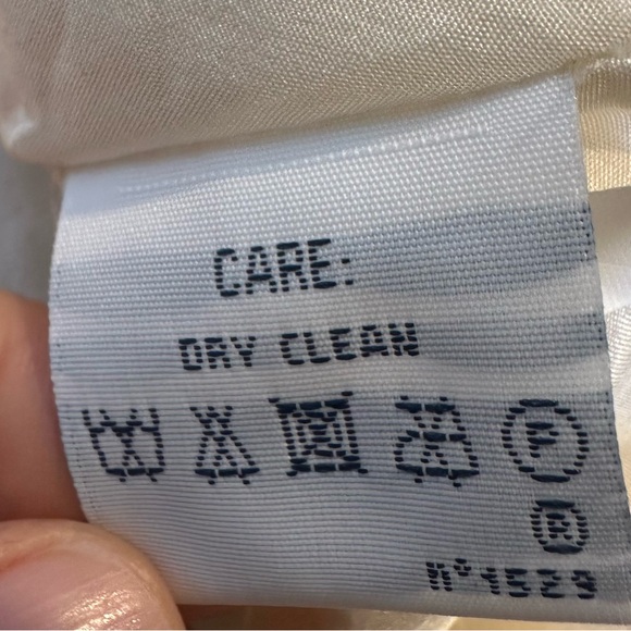 Ralph Lauren Blue Label Cream Asymmetrical 100% Silk Dress Size 8 - Picture 11 of 11